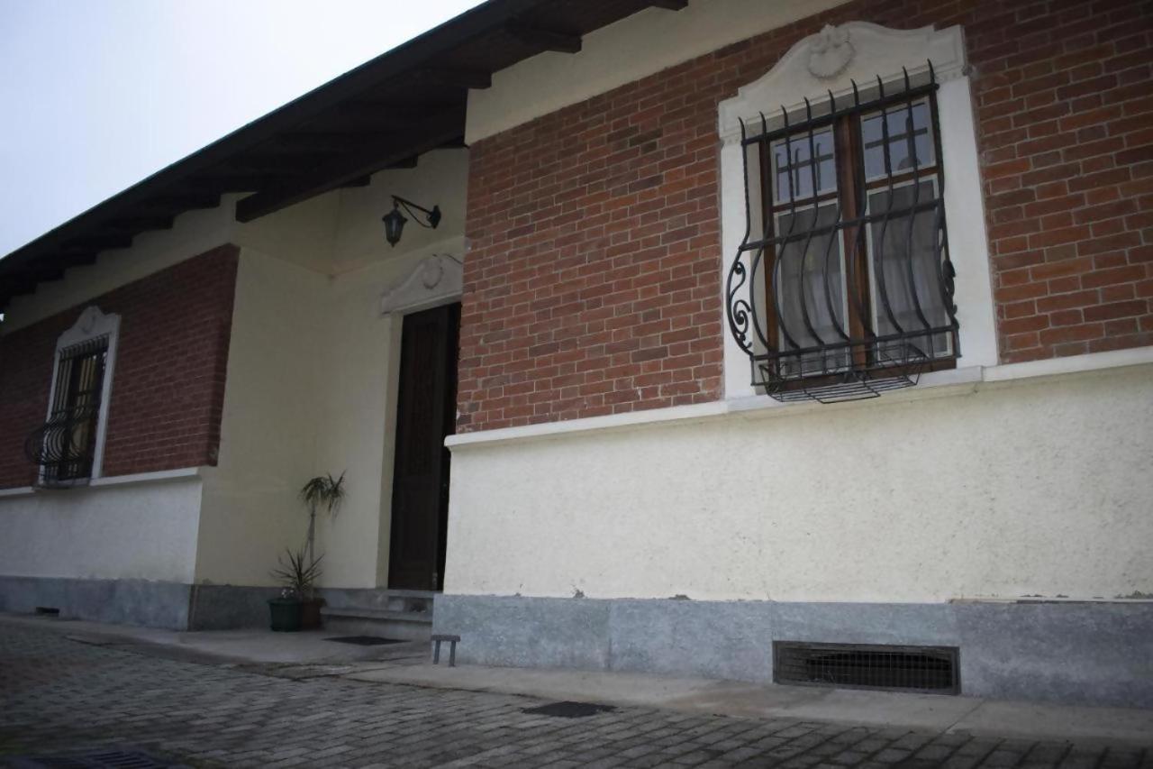 Mimosa House Torino Villa Buitenkant foto